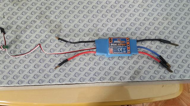 ESC HOBBYKING 60A para Aviões e Helicópteros com Motores