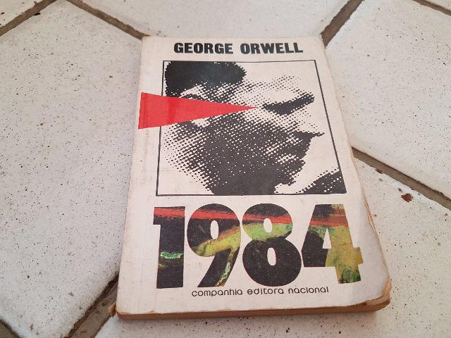 Livro  - George Orwell Livro  - George Orwell