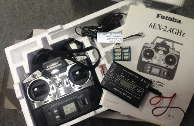 Radio Futaba 6ex Fasst 2.4ghz Na caixa perfeito estado sem