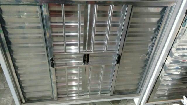 Veneziana 6 Folhas com grade