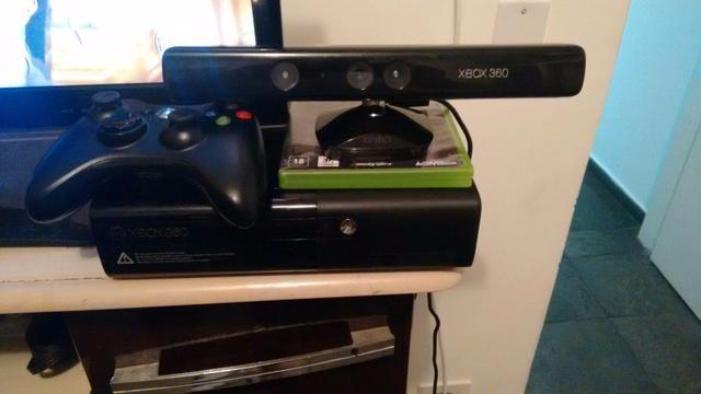 Xbox 360 super slim completo com 3 control