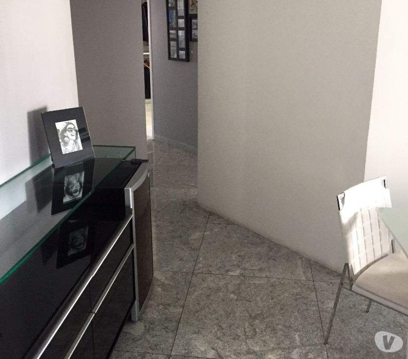 Apartamento em Boa viagem a 2 Quadra do mar com 04 Quartos