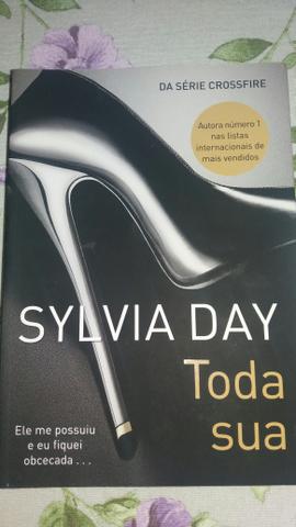 Livros trilogia Silvia day. toda sua. profundamente sua.