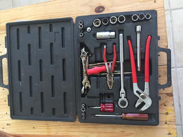 Maleta com ferramentas