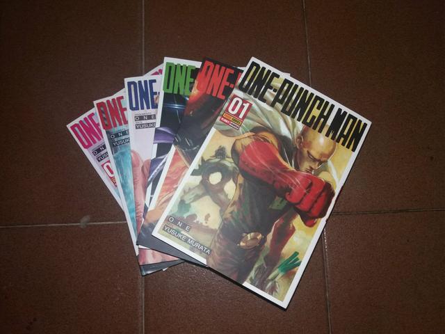 Mangá One Punch Man - Pacote com 6 volumes (1 ao 6) + 2