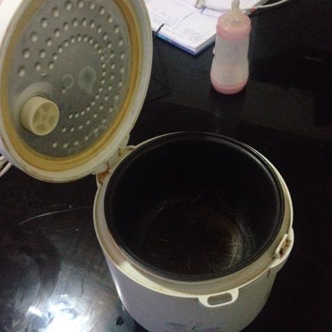 Panela elétrica mordias