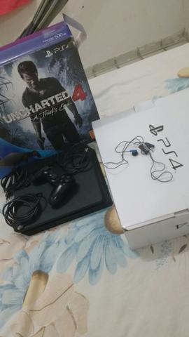 PlayStation 4 Slim