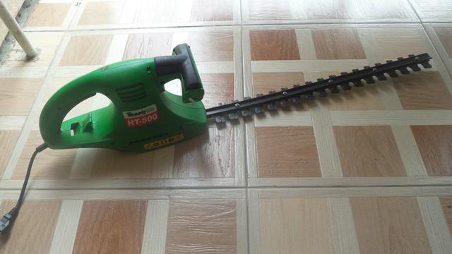 Aparador de cercá viva trapp 110 vts usado