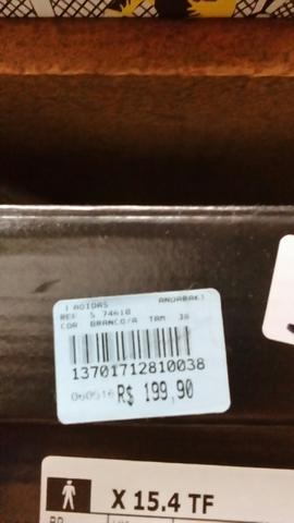 Chuteira adidas Nova n caixa com etiqueta