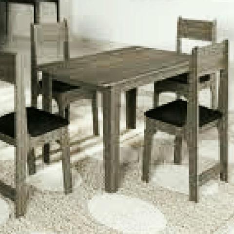 Conjunto Mesa Com 4 cadeiras em mdf