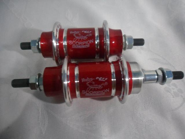 Cubo de rolima vermelho