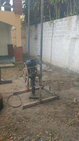Máquina de perfurar poço artesiano