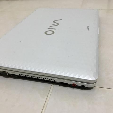 Notebook sony vaio i5 4Gb 500HD