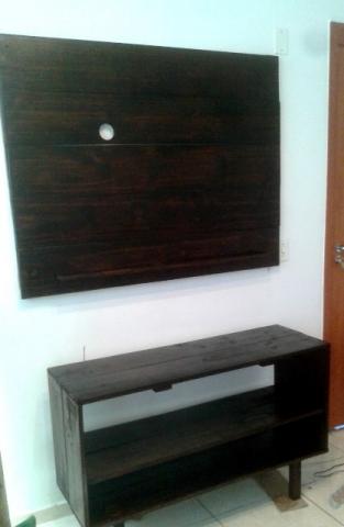 Painel De tv e rack (madeira)