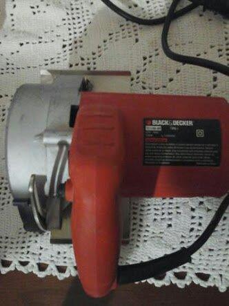 Serra circular black and decker 220v