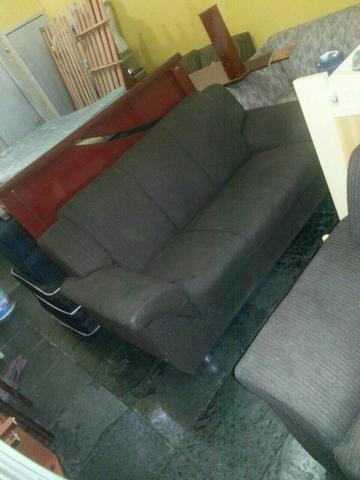 Sofa 2 e 3 bem conservado