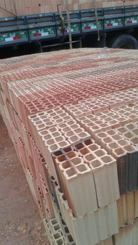Tijolos direto da fábrica