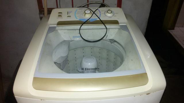 Vendo maquina de lavar eletrolux 12 kg