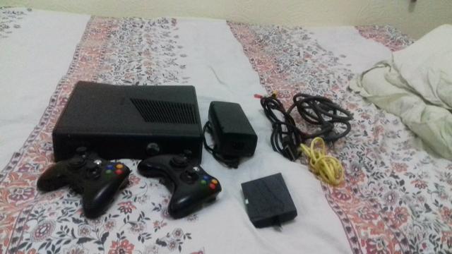 Xbox 360 DESTRAVADO com 40 jogos