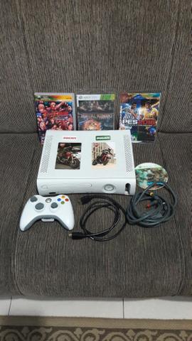 Xbox com dois controles *destravado