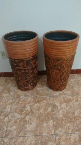 2 vasos de barros novos lindos para decoração. sem uso