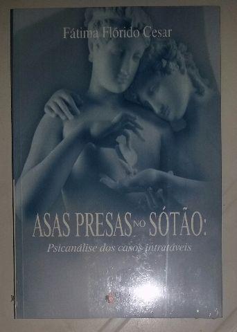 Asas Presas no Sótão