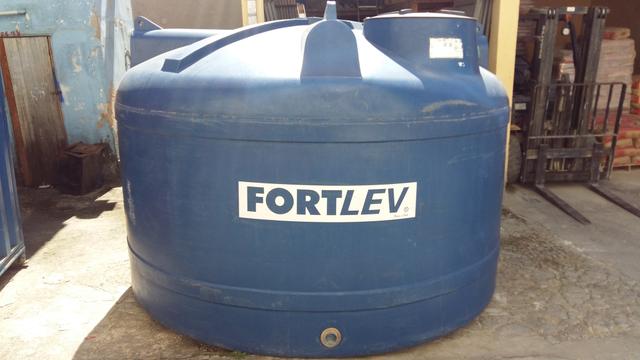 Caixa D'Água Polietileno 10mil/litros Fortlev