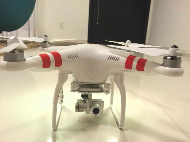 Drone phantom 2 dji vision com câmera p gimbal 2