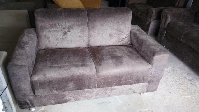 Lindo sofá novo de camurça cor marrom 220