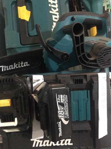 Motosserra a bateria completa