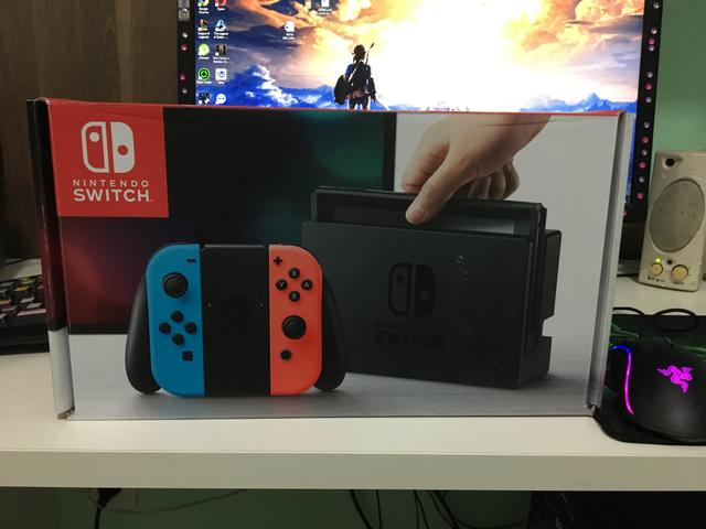 Nintendo Switch Neon - pronta entrega