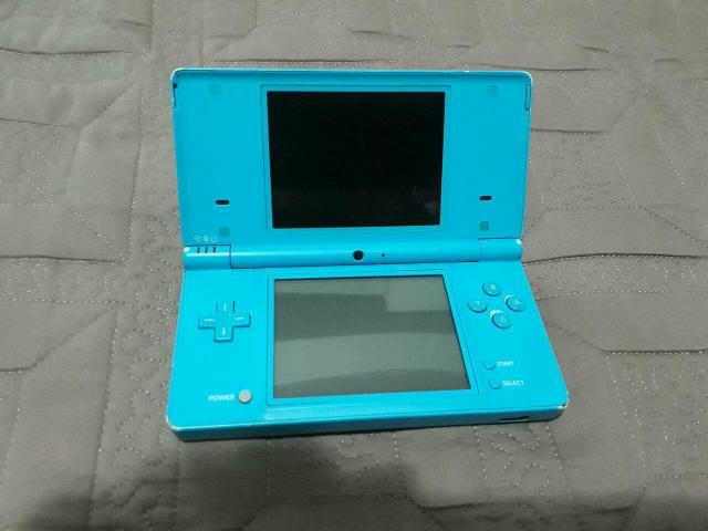 Nintendo ds na caixa