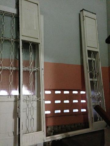 Portão de Aço Sasazaki 2,20m x 1,50m