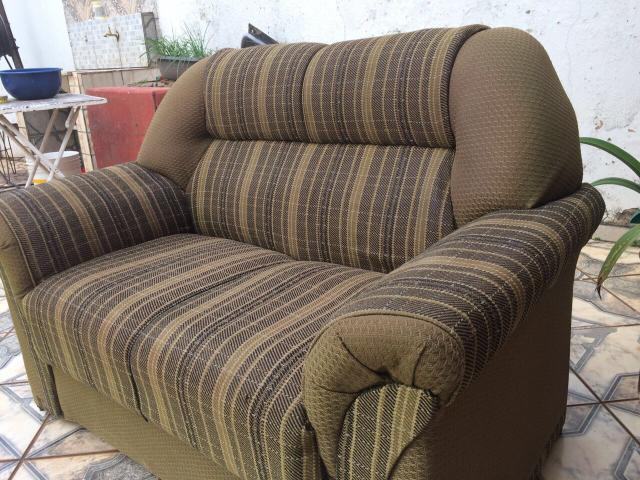 Vendo sofá 2 e 3 lugares