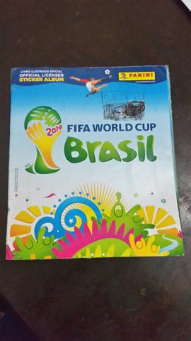 Album de figurinhas fifa world cup brasil. 