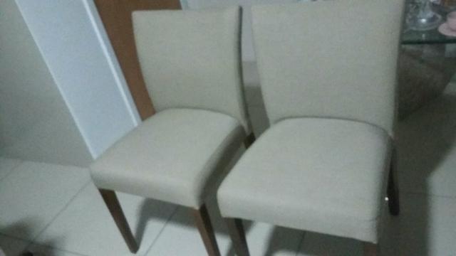 Cadeiras novas Etna
