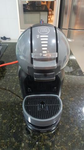 Cafeteira Dolce Gusto mini PJ 