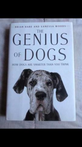 Livro Novo em Inglês: The Genius of Dogs