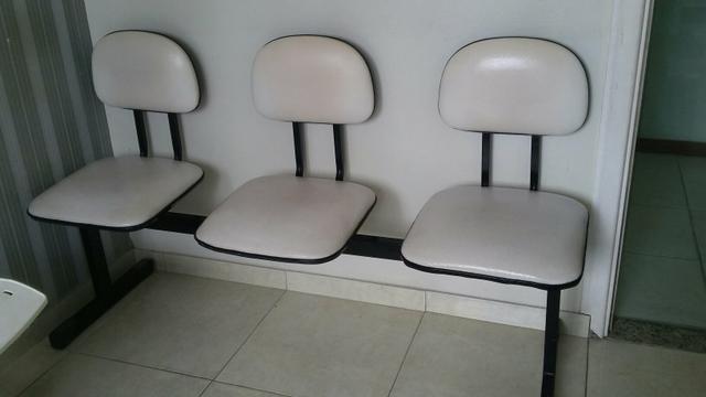 Longarina e Mesa L para escritório