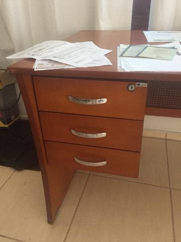 Mesa para escritório