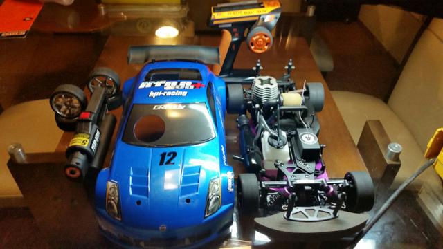 Vendo hpi rs4 3 evo 1/10 zerado!