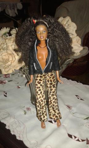Barbie Negra