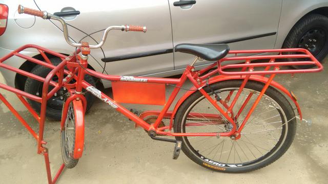 Bicicleta cargueira novinha