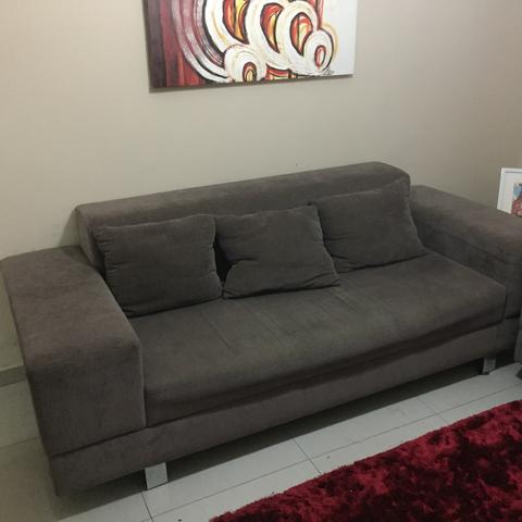 Conjunto de sofás de 2 e 3 lugares