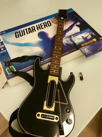 Guitar Hero ps4 com guitarra
