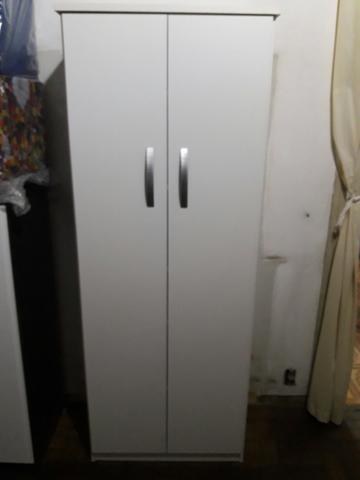 Mega liquidação de multiuso altos de madeiras