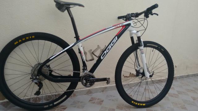 Mountainbike OGGI Agile 29 Carbono