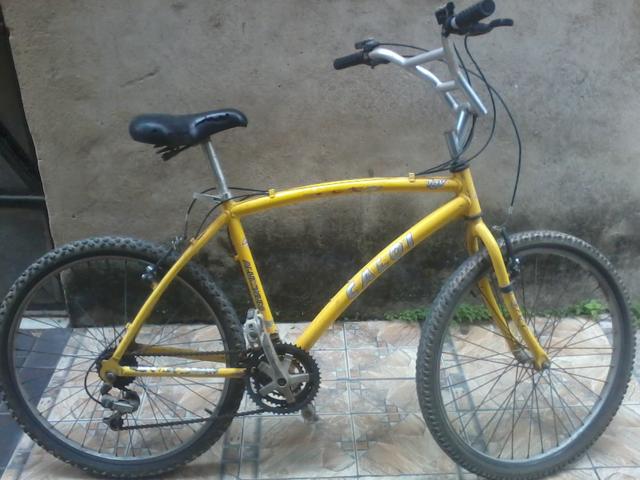 Bicicleta Caloi toda em alumínio super leve