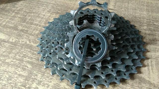 Cassete, câmbio e corrente Deore