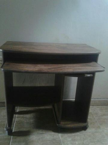 Mesa Para Estudo em perfeito estado